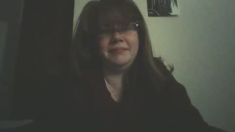 Snapshot of sammy_lyn chatting on 12/14/25, 06:08 Sam online show from 12/14/25, 06:08