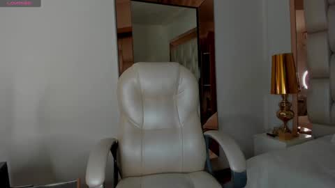 Sammy online show from 01/24/25, 12:42