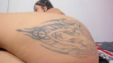 Snapshot of sammy_sm_ chatting on 01/21/25, 06:11 Sammy online show from 01/21/25, 06:11