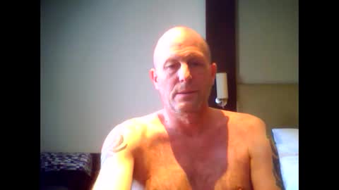 Snapshot of sammyb1821 chatting on 03/18/26, 01:14 sammyb1821 online show from 03/18/26, 01:14