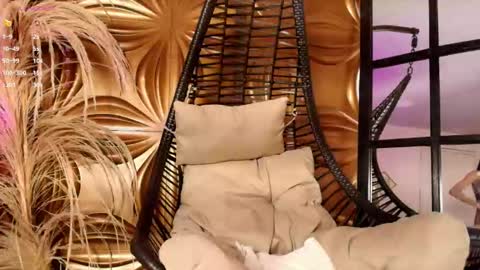 Samantha online show from 12/02/25, 07:09