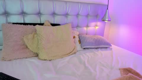 Axel online show from 02/08/25, 11:34