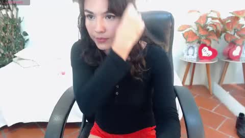 Snapshot of sammyrhoades chatting on 11/18/25, 07:51 sammyrhoades online show from 11/18/25, 07:51