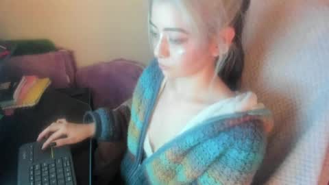 Snapshot of sammysammy_ chatting on 05/27/26, 09:50 online show from 05/27/26, 09:50