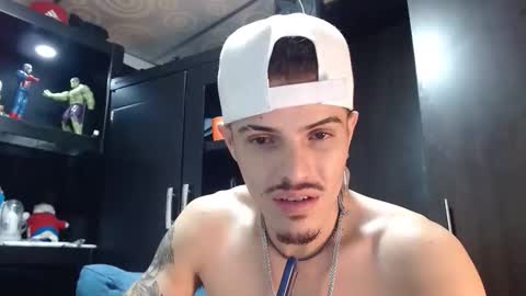 sammy model independiente online show from 09/26/25, 02:37