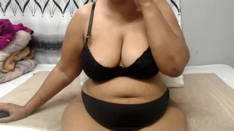 Snapshot of sammyxxx393 chatting on 07/11/26, 07:44 sammyxxx393 online show from 07/11/26, 07:44