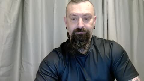 Snapshot of samoanthorn chatting on 01/25/25, 10:28 Samoanthorn online show from 01/25/25, 10:28