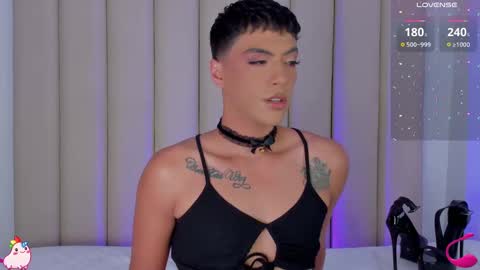 Snapshot of samphillipss chatting on 01/26/25, 05:44 Sammuel online show from 01/26/25, 05:44