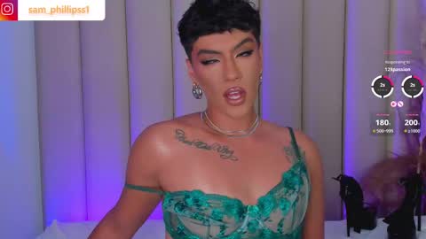 Snapshot of samphillipss chatting on 10/08/25, 12:08 Sammuel online show from 10/08/25, 12:08