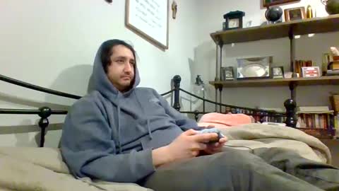 Snapshot of samplenini chatting on 02/24/25, 06:27 crazy runt online show from 02/24/25, 06:27