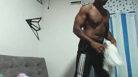Snapshot of samsondauda chatting on 12/06/24, 04:25 samson dauda online show from 12/06/24, 04:25