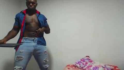 Snapshot of samsondauda chatting on 01/06/25, 03:09 samson dauda online show from 01/06/25, 03:09