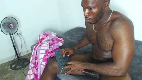 Snapshot of samsondauda chatting on 01/15/25, 08:09 samson dauda online show from 01/15/25, 08:09
