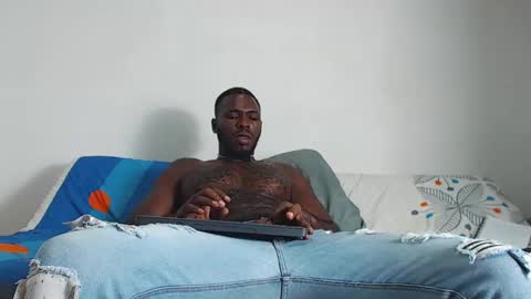 Snapshot of samsondauda chatting on 01/25/25, 04:02 samson dauda online show from 01/25/25, 04:02
