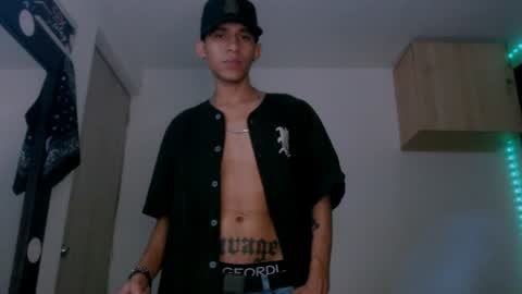   online show from 01/22/25, 04:23