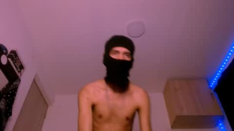   online show from 02/22/25, 07:45