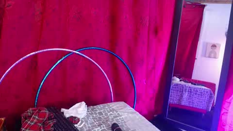 Snapshot of samy_hoops chatting on 10/23/25, 12:15 Sammy online show from 10/23/25, 12:15