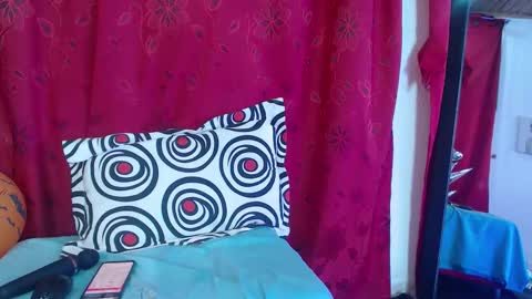 Snapshot of samy_hoops chatting on 10/27/25, 01:48 Sammy online show from 10/27/25, 01:48