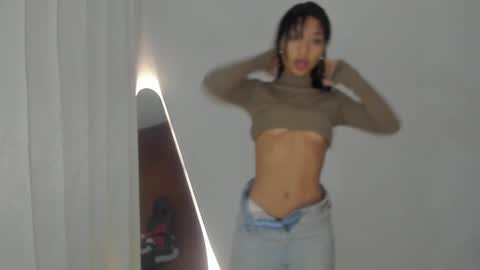 Hello I am absent due to a family calamity I will return soon-hola estoy ausente por un problema familiar volvere pronto. online show from 01/17/25, 11:51