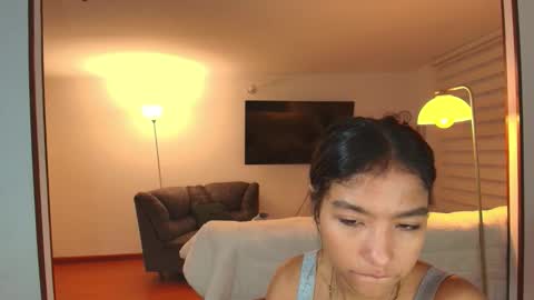 Hello I am absent due to a family calamity I will return soon-hola estoy ausente por un problema familiar volvere pronto. online show from 10/08/25, 11:13