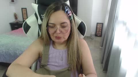 samy_vsn online show from 02/06/25, 08:56