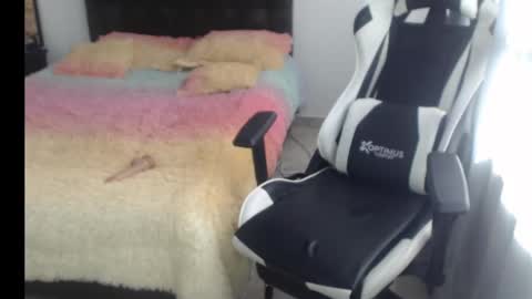 samy_vsn online show from 02/15/25, 09:04