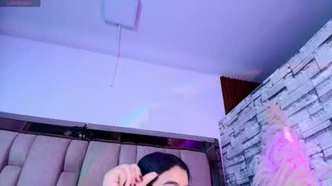 Snapshot of samygreyy_ chatting on 05/06/26, 03:35 SAMY GREY... online show from 05/06/26, 03:35