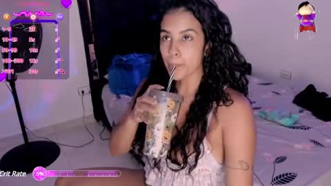 Snapshot of samykiss chatting on 01/23/25, 12:41 SamyHolbrook online show from 01/23/25, 12:41