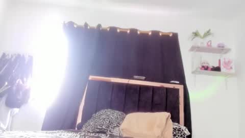 SamyHolbrook online show from 11/29/25, 01:03