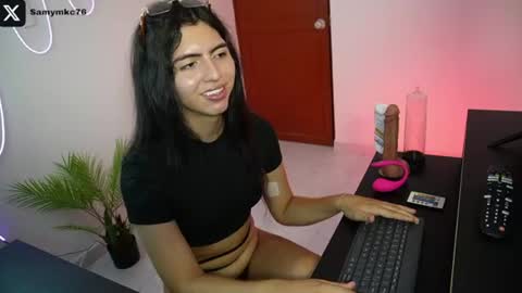 Snapshot of samymelo chatting on 07/18/26, 01:59 samymelo online show from 07/18/26, 01:59
