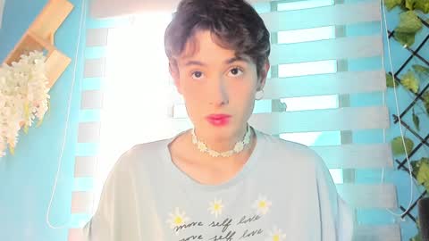 Snapshot of san_love_kh chatting on 12/04/24, 01:42 online show from 12/04/24, 01:42