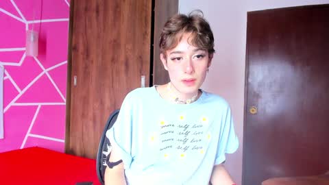 Snapshot of san_love_kh chatting on 12/27/24, 08:18 online show from 12/27/24, 08:18