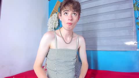 Snapshot of san_love_kh chatting on 01/18/25, 04:53 online show from 01/18/25, 04:53