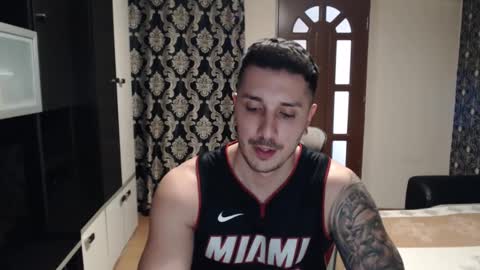 Snapshot of sanchezerik4 chatting on 02/26/25, 03:08 Sanchez Erik online show from 02/26/25, 03:08