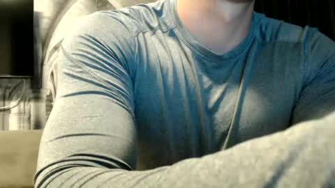 Snapshot of sanchezerik4 chatting on 06/27/26, 10:37 Sanchez Erik online show from 06/27/26, 10:37