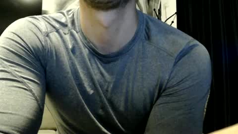 Snapshot of sanchezerik4 chatting on 06/29/26, 10:54 Sanchez Erik online show from 06/29/26, 10:54