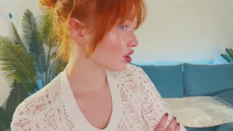 Sanda3   online show from 10/15/25, 01:33