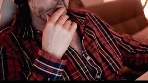 Sanders online show from 01/23/25, 12:25