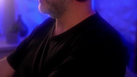 Sanders online show from 10/06/25, 03:59