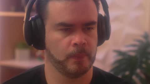 Sanders online show from 01/16/26, 03:43