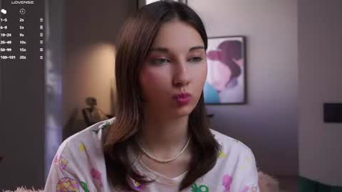 Isabel but you can call me Bella online show from 07/03/26, 03:57