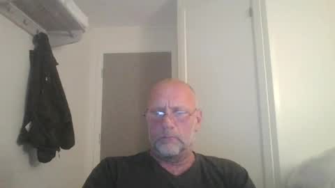 sandnesrune523 online show from 06/17/26, 05:58