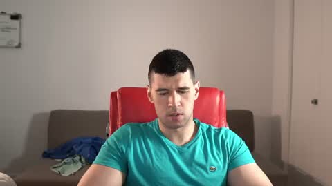 Snapshot of sandow_ chatting on 06/13/26, 09:57 Sandow online show from 06/13/26, 09:57