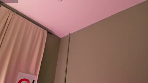 Snapshot of sandra__jackson chatting on 12/03/25, 02:41 sandra__jackson online show from 12/03/25, 02:41