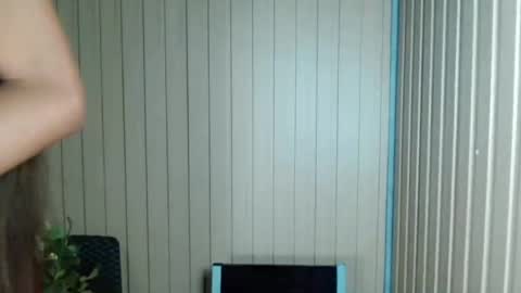 sandra online show from 07/12/26, 04:58