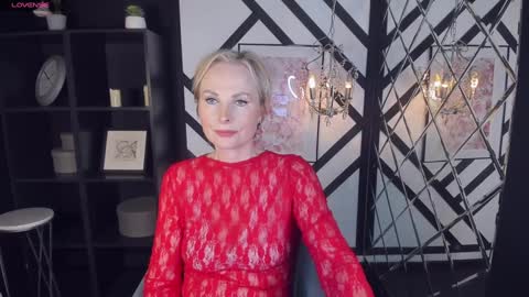 Sandra online show from 02/03/25, 11:31