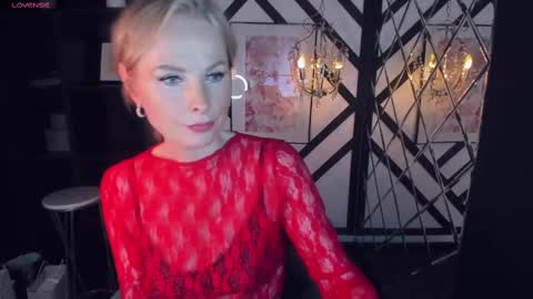 Sandra online show from 02/15/25, 09:05