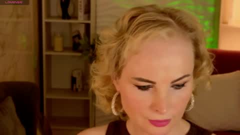 Sandra online show from 04/19/26, 05:40