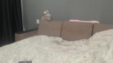 sandra_smith3007 online show from 04/21/26, 05:58