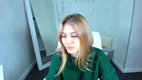 sandraa_anderson online show from 02/13/25, 06:30